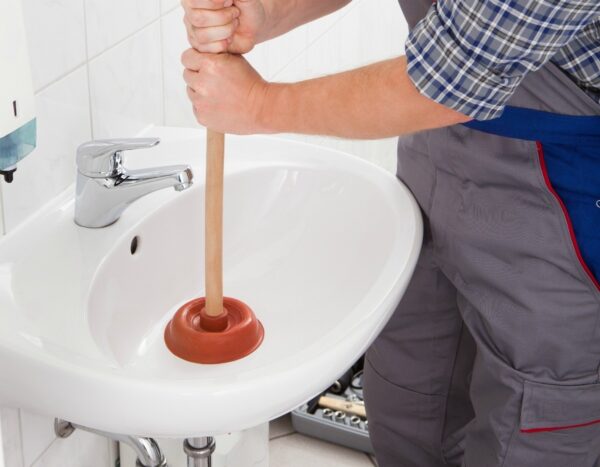 Primium Unclogging a sink or toilet